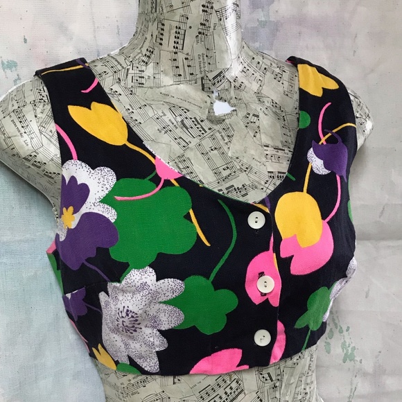 Vintage Tops - VTG Sz Med City Pants Work crop top Flower Power